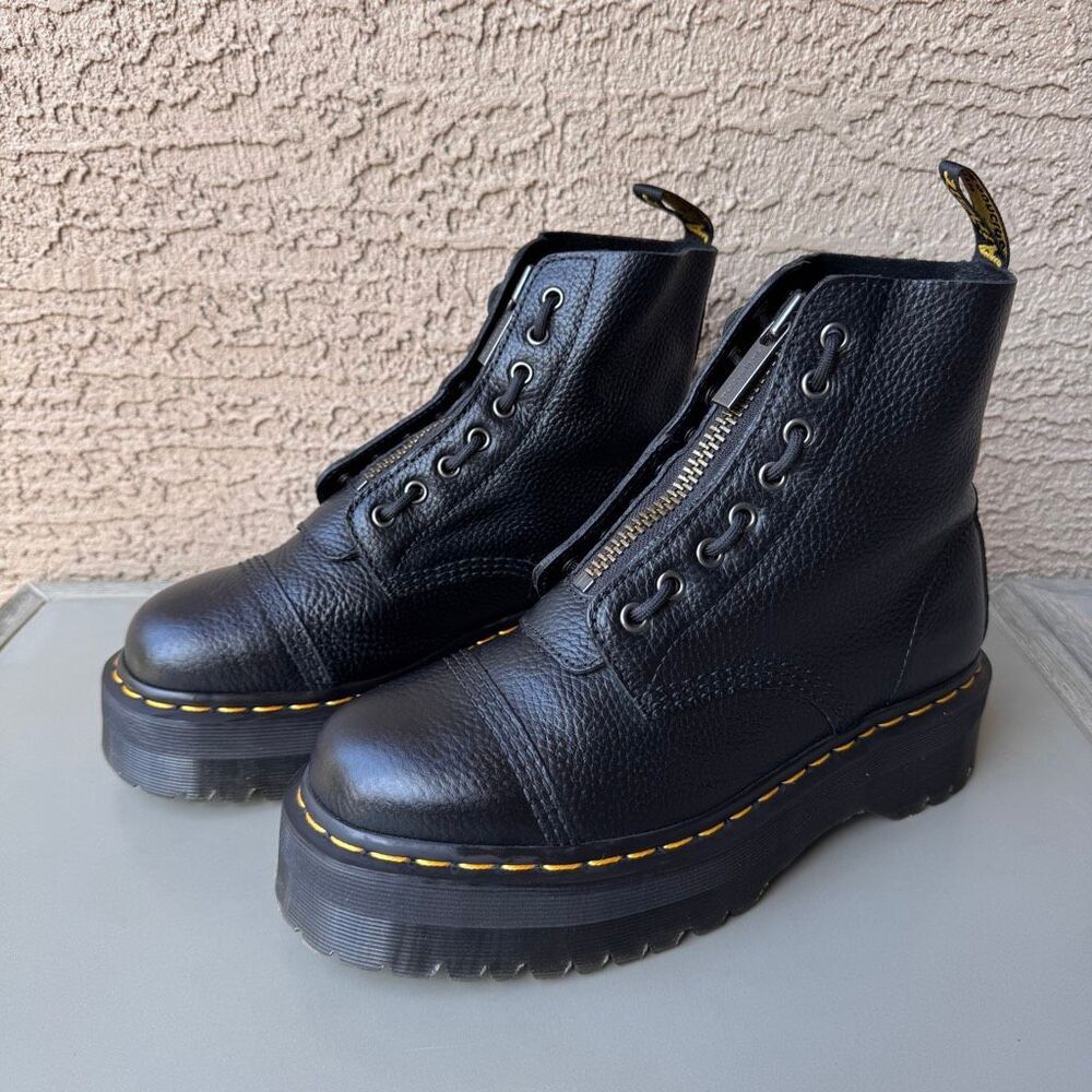 Dr. Martens Sinclair Boot Womens 10US/42EU Milled Black Napa Leather Platform